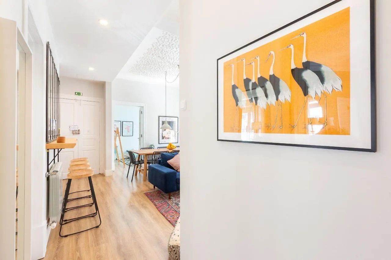 Holiday home Bright City Center, 10M From Subway, 6 Rooms, Up To 20 Ppl Lisbon Portugal